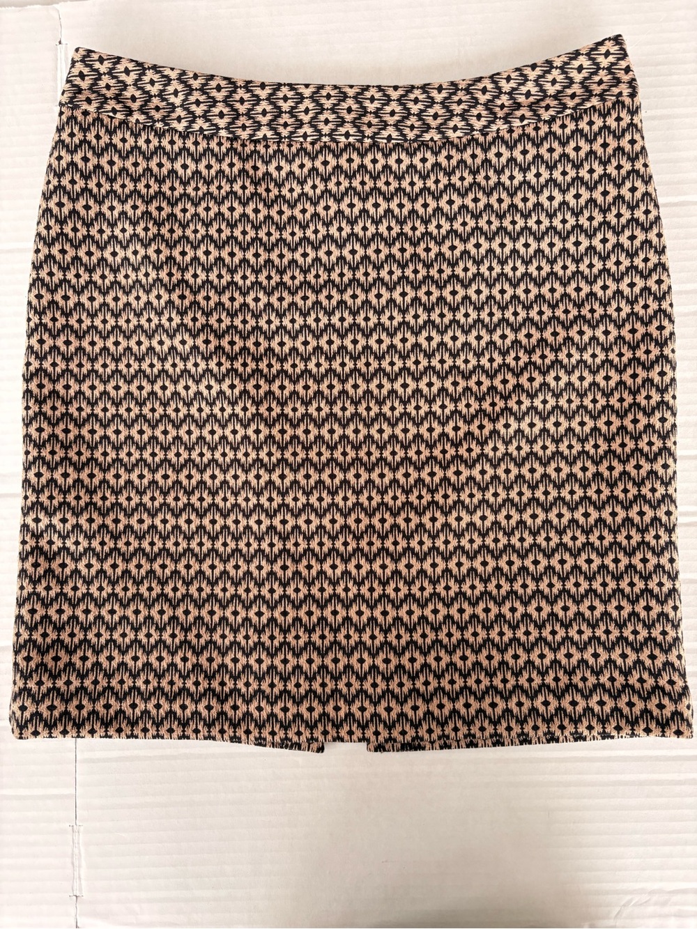 WeWoreWhat Black and Cream Geometric Pencil Skirt